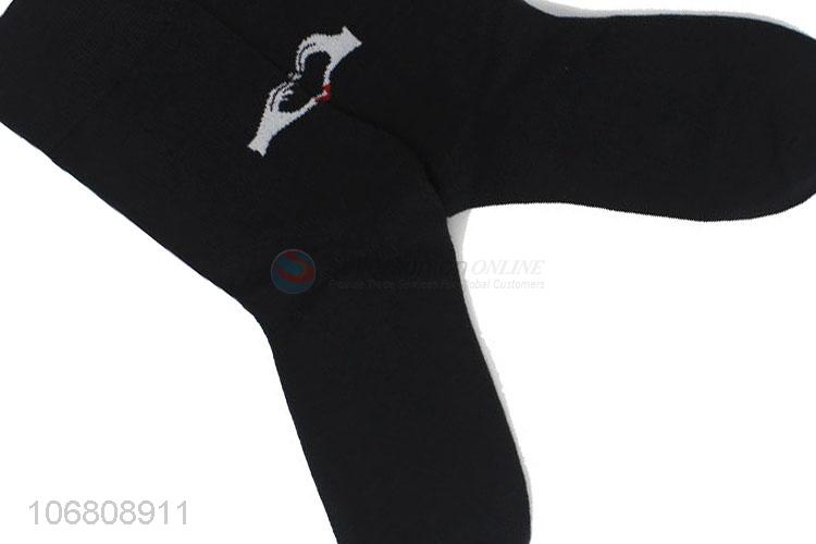 New design creative knitted jacquard cotton socks for winter