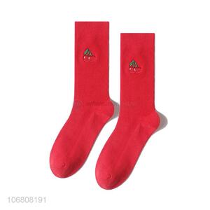 Bottom price ladies mid-calf length sock fashion embroidered socks