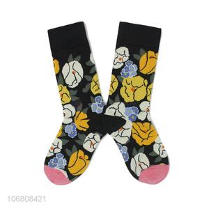 China OEM knitted jacquard flower pattern cotton socks for winter