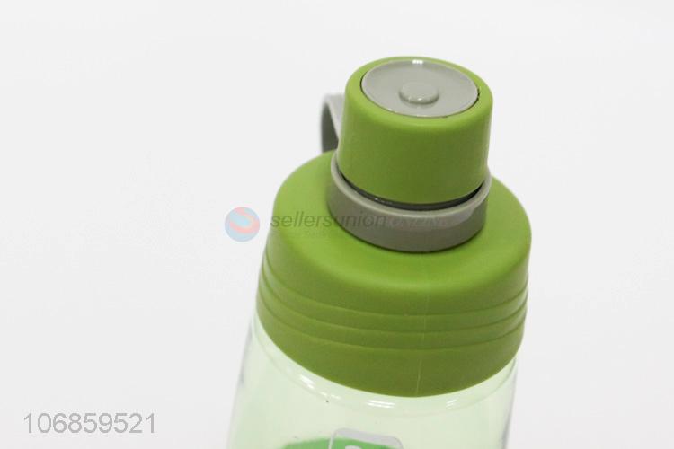 塑料水壶混色