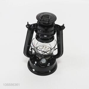 New product outdoor emergency retro LED hand lantern camping light