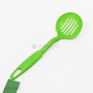 Good Sale <em>Leakage</em> <em>Ladle</em> Plastic Slotted Spoon