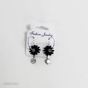 New design fashion Woman needle crystal flower earrings
