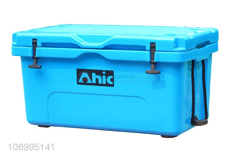 Latest style 65L food grade enviromental material insulated box cooler box