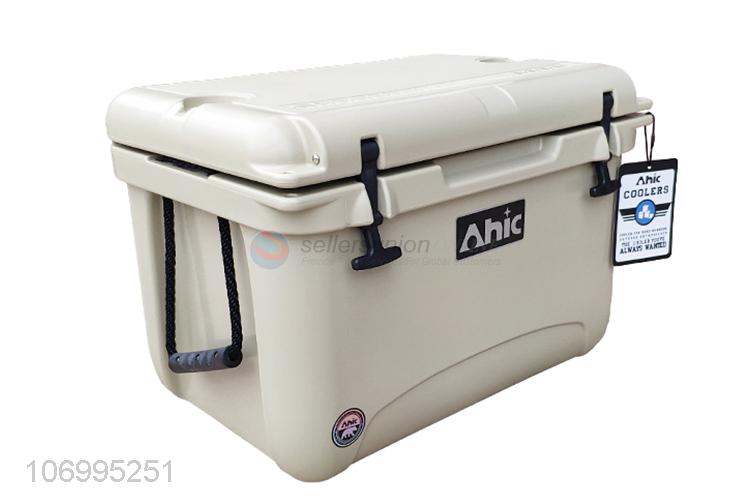 Latest arrival 35L food grade enviromental material insulated box cooler box