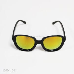 Customized logo professional uv400 plastic sunglass kids sunglasses