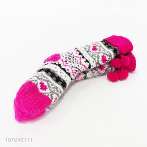 Wholesale popular design ladies fuzzy floor socks home socks