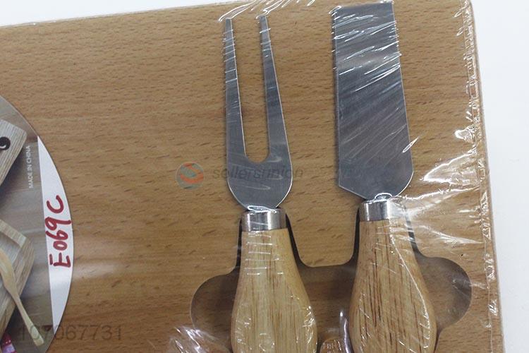 Fashion Design Wooden Cutting Board With 2 Pieces Cheese Knife Set