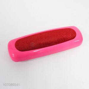 New Design Plastic Brush Clothes Dust Remover