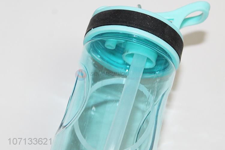 塑料水壶