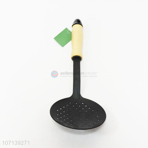 New Arrival Wooden Handle Nylon Leakage Ladle