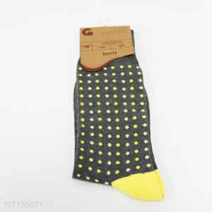 Recent style men crew socks mid-calf length sock jacquard knitting socks