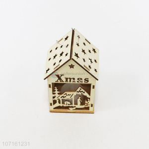 Popular Wholesale House Shaped Wood Christmas Pendants for Decoration