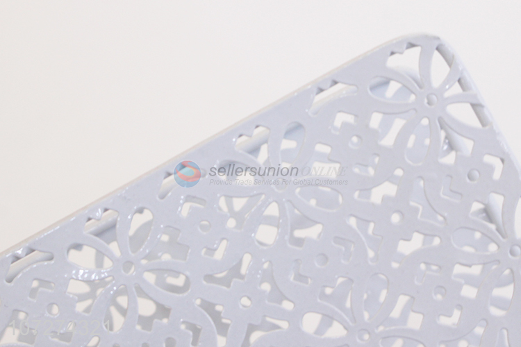Attrative design four-leaf clover design metal paper towel holder/tissue holder