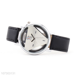 Creative Design PU Watchband Watches <em>Men</em> Wrist <em>Watch</em>