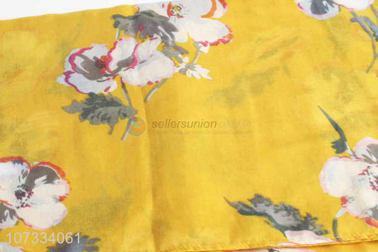 Wholesale soft comfortable elegant flower printed women scarf