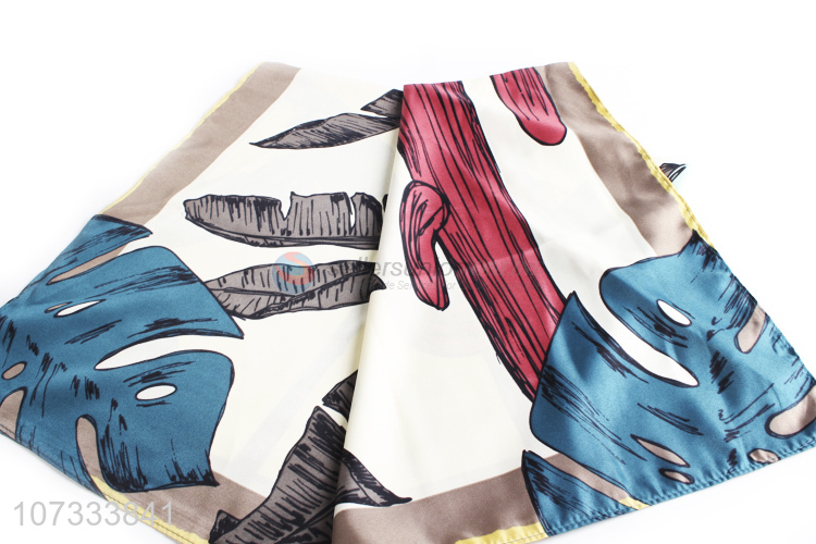 Latest style plant printed ladies square scarf for spring