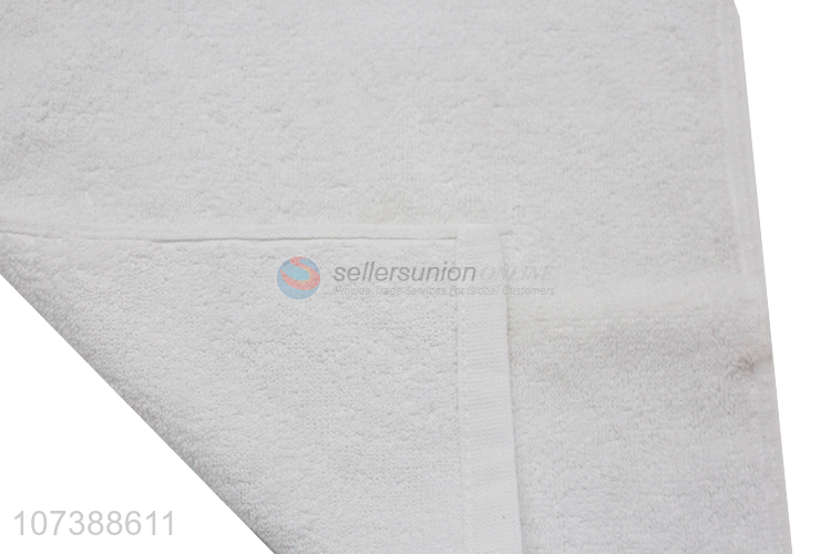 Custom White Square Face Towel Best Cleaning Towel