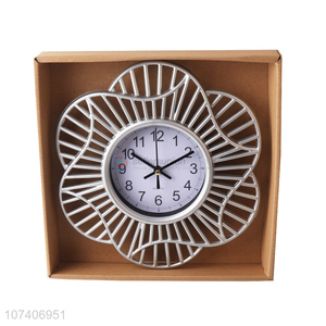 Custom silver European style <em>wall</em> clock decorative hanging <em>clocks</em>