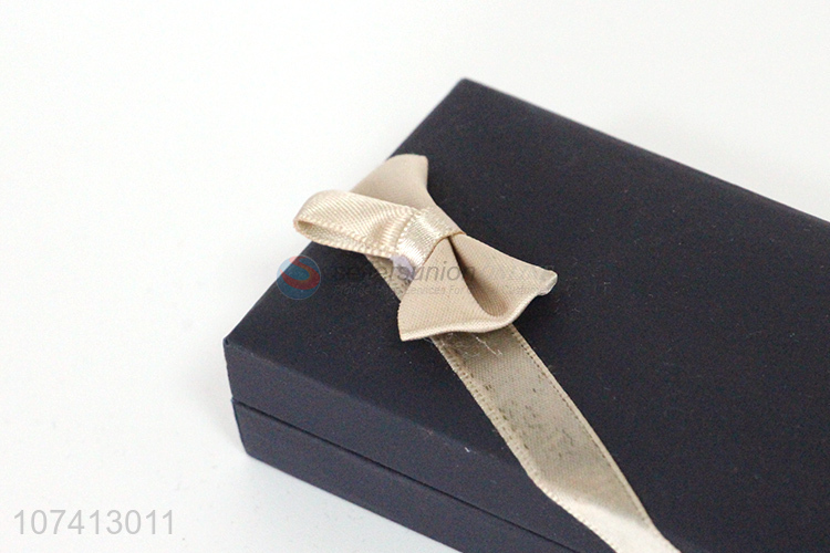 Factory direct sale jewelry gift box necklace packing box with ribbon