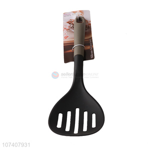 Hot product plastic handle cooking tools oil filter spoon