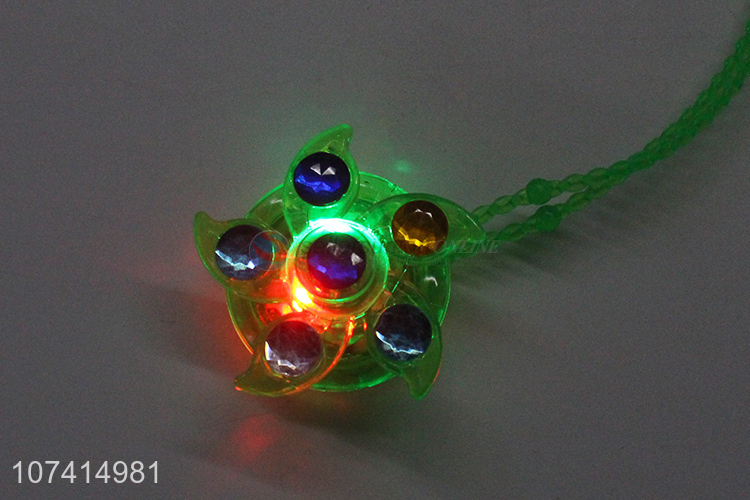 Wholesale Price Led Flashing Plastic Gyro Necklace Kids Toy