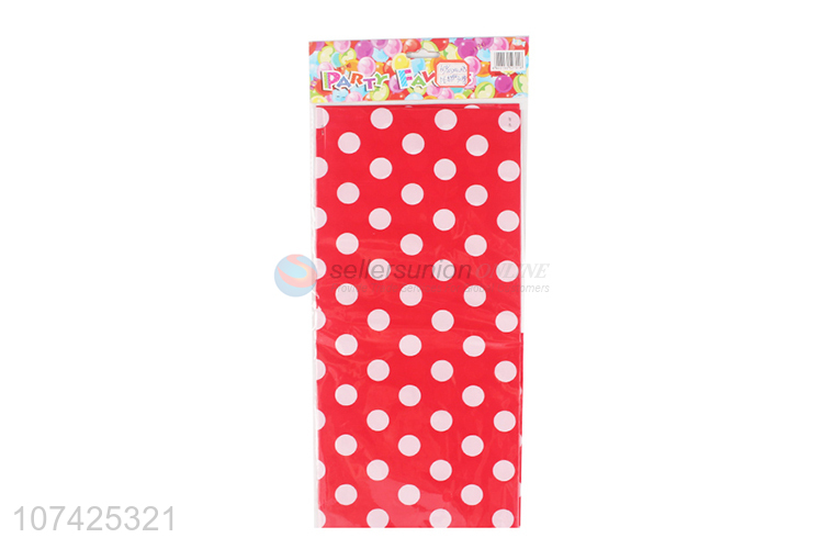 Top products polka dot pattern disposable plastic table cloth table cover