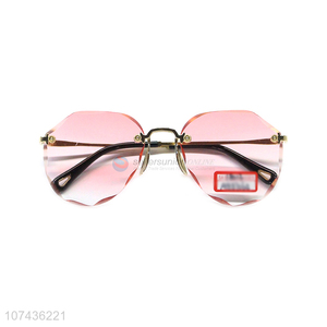 Wholesale cheap ladies gradient eyeglasses rimless uv 400 sunglasses