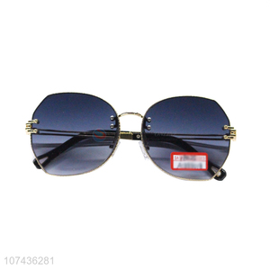 Recent design fashion women sunglasses outdoor protective sunglass
