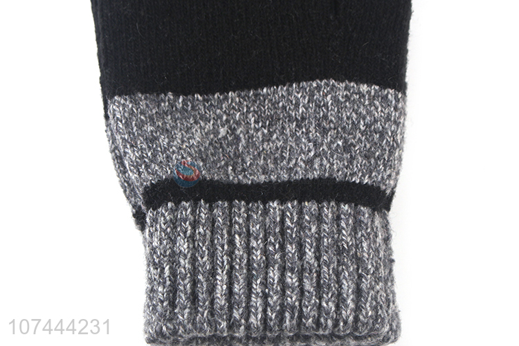 Hot Selling Winter Soft Knitted Gloves Fashion Five Finger Gloves
