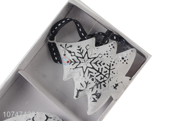 Hot sale hanging painted iron pendants for Christmas tree decoration