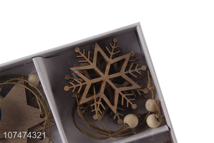 China factory Xmas decoration natural color hanging wooden ornaments