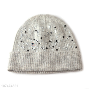 Creative fashion winter outdoor cold-proof knitted hat with sequins