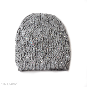Wholesale outdoor cold-proof hat winter universal knitted hat