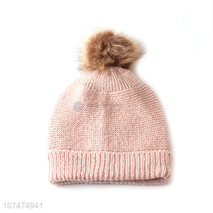 Yiwu wholesale ladies winter cold-proof knitted hat