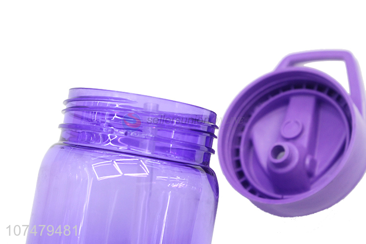 Portable Plastic Bottle Water Bottle With Straw