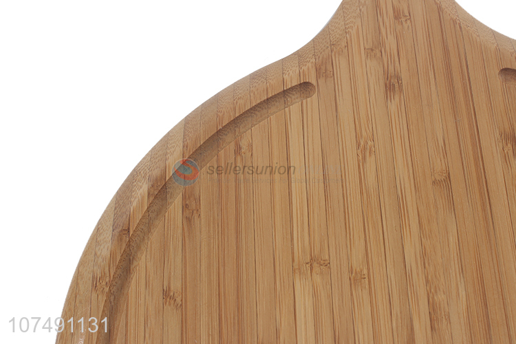 Wholesale New Design Food Contact Safe Round Bamboo Cutting Board With Handle