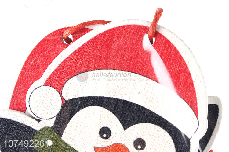 New Arrivals Cute Penguin Shape Wooden Christmas Hanging Ornament Xmas Decoration