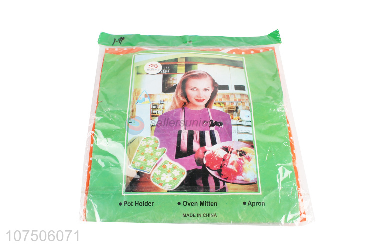 Fashion pattern heat resistant apron oven mitt and pot holder set