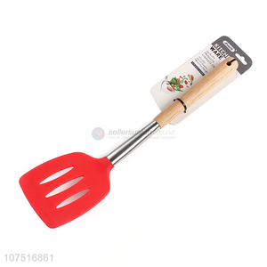 Custom Silicone Leakage Shovel With Wooden Handle