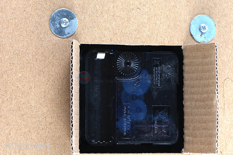 Most popular home decoration living room hollowed-out wall clock creative silence quartz clock