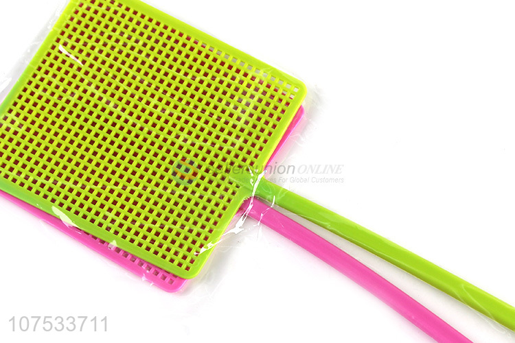 Wholesale Plastic Fly Swatter With O Shape Handle
