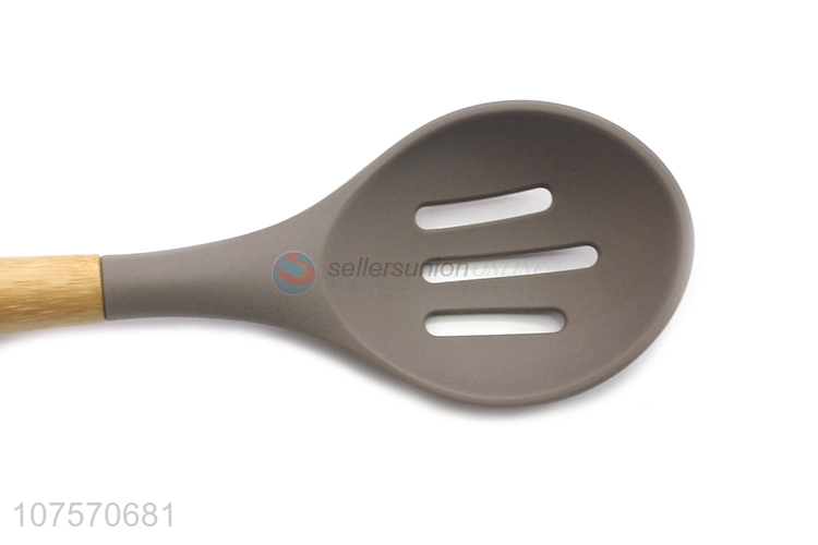 Wholesale Personalized Food Grade Silicone Colander With Bamboo Handle