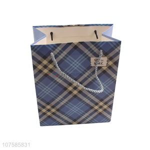 Wholesale Colorful Gift Bag Cheap Paper Hand Bag