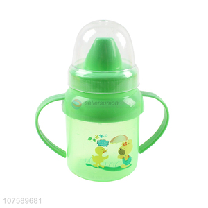 Hot Selling Colorful Plastic Sippy Cup With Handle For Infant