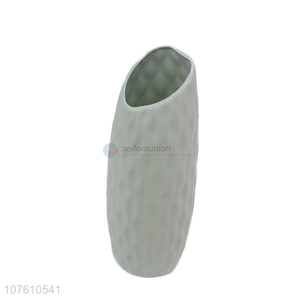 Latest design plastic flower vase fashion vases for desktop decoration