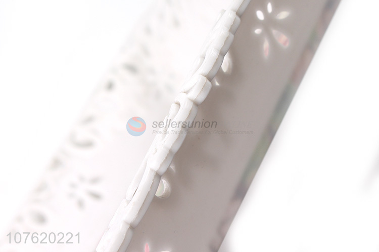 Plastic Plate