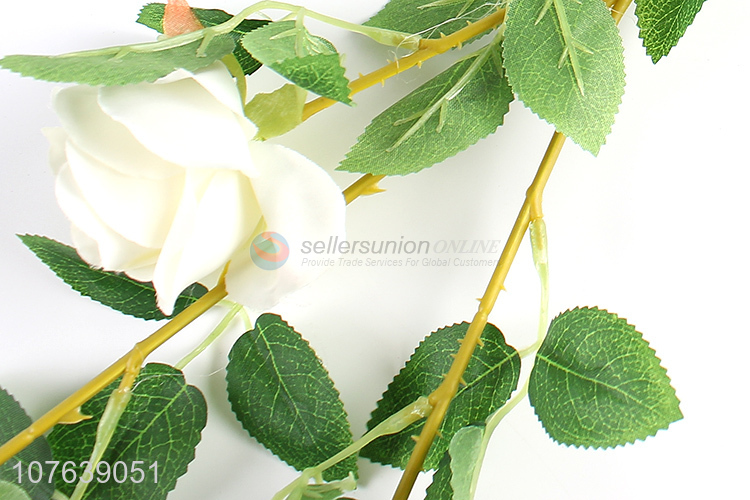 Best Selling Colorful Artificial Flower Plastic Simulation Flower