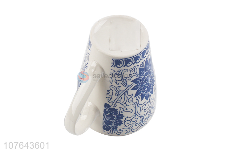 Top quality fashion design ceramic cup for household