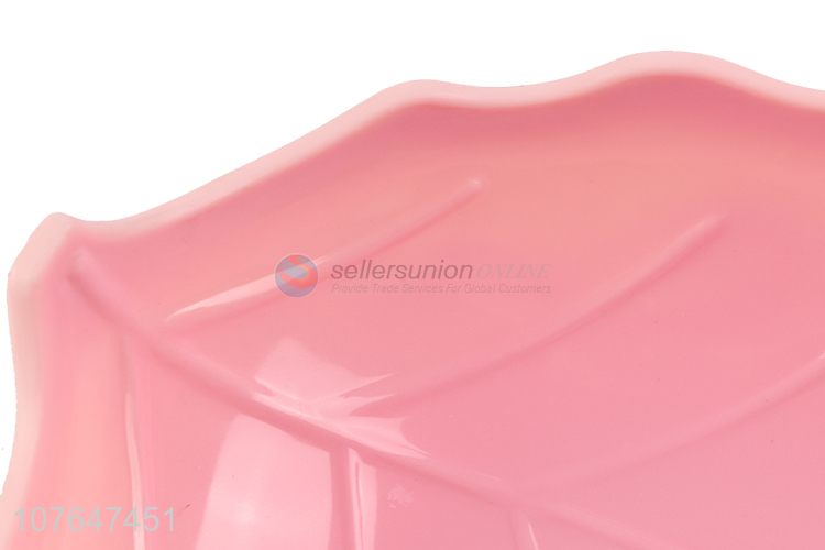 Hot Selling Leaf Shape Plastic Fruit Plate Best Fruit Tray